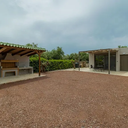 Holiday home Fenar Pigadhia
